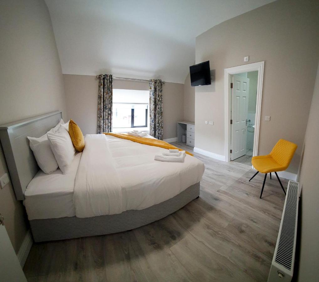 County Leitrim The Leitrim Inn And Blueway Lodge المظهر الخارجي الصورة