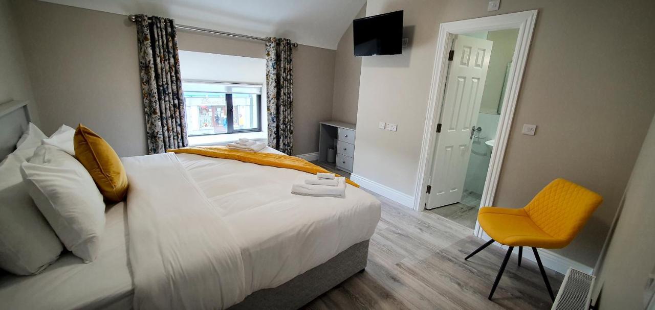 County Leitrim The Leitrim Inn And Blueway Lodge المظهر الخارجي الصورة