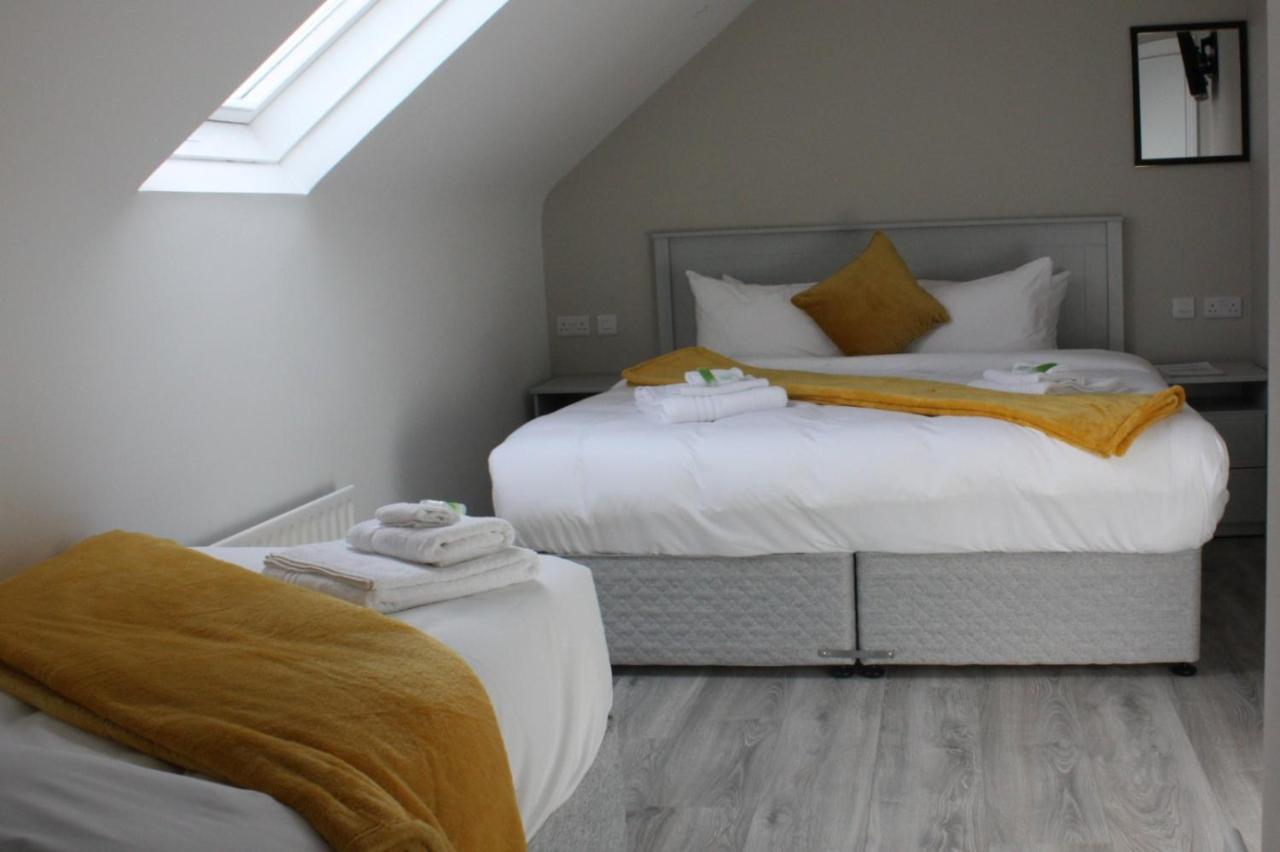 County Leitrim The Leitrim Inn And Blueway Lodge المظهر الخارجي الصورة